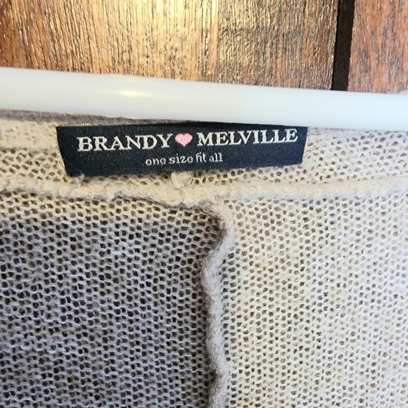 Womens thin sweater,brandy melville,one size,beige - Picture 3 of 3